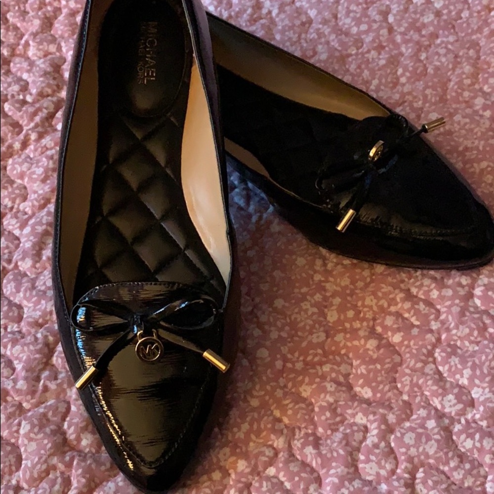 Michael Kors flats